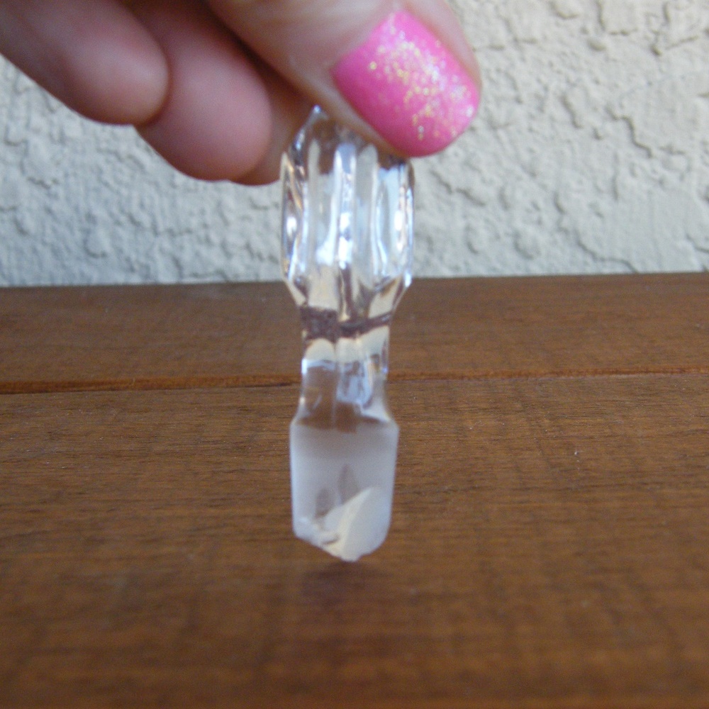 **LAST CHANCE** Perfume bottle - Picture 4 of 4